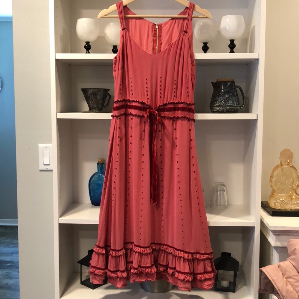 Cute vintage dress